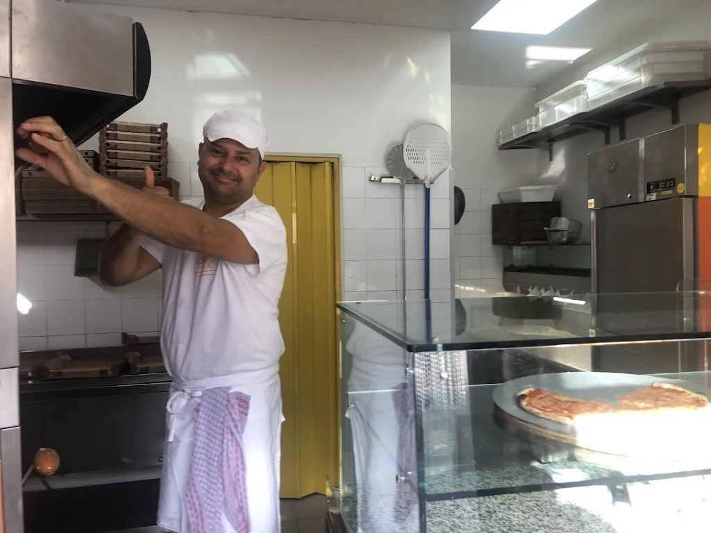 Gastfreundschaft Köln_Alex'S Pizza Di Grasso Emanuele_Cintolese_review