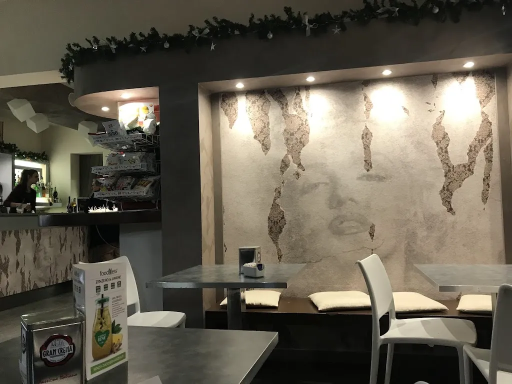 Anastasia Maksimova_Jabar_Cintolese_review