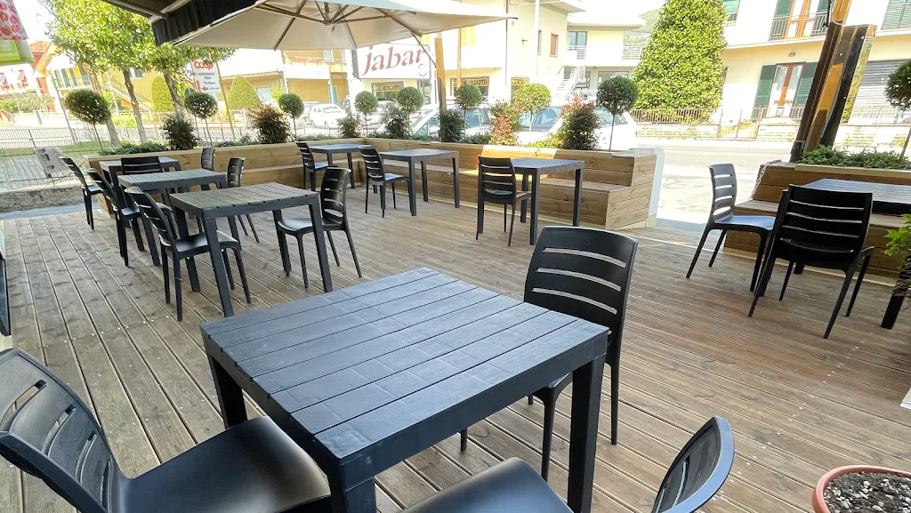 Jabar restaurant in Cintolese