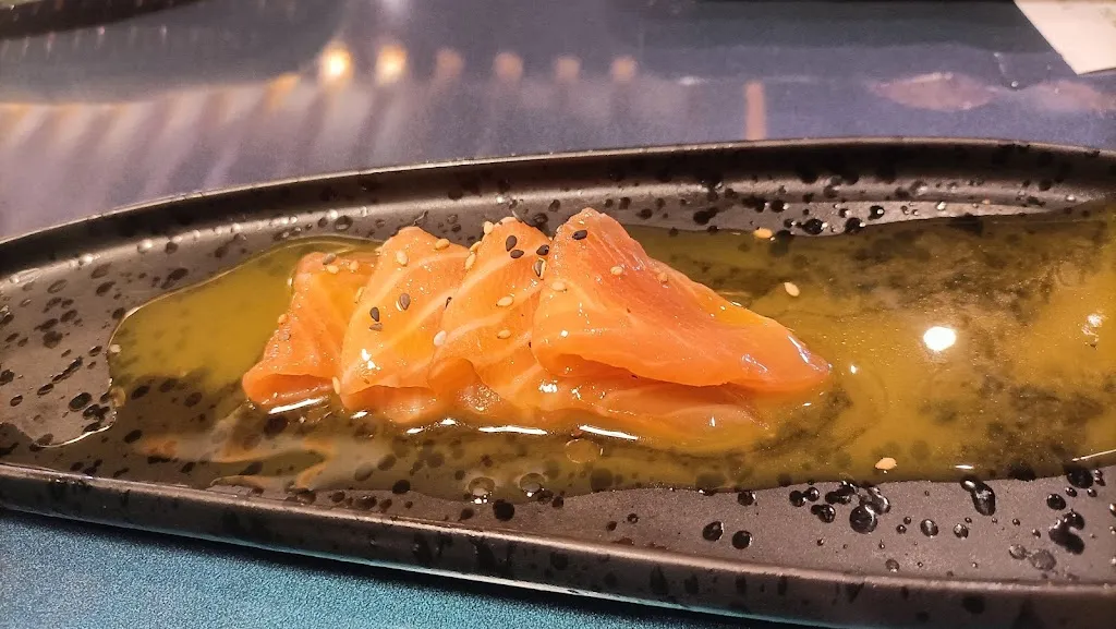 Giulia_GINMI SUSHI All You Can Eat_Cintolese_review