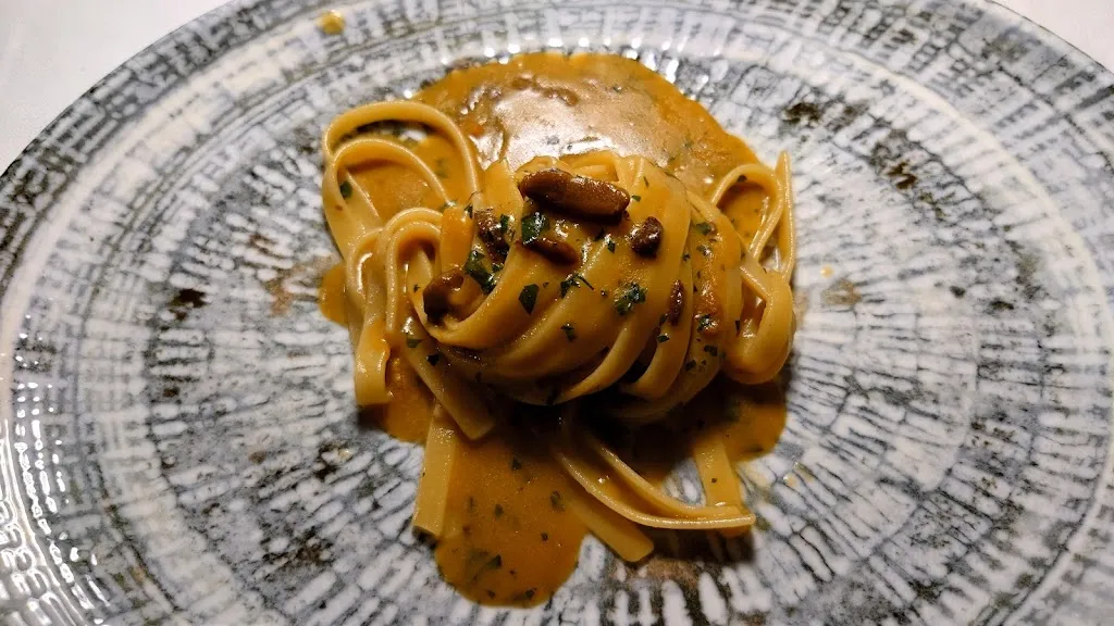 Saverio Falcone_CRISTAL_Massafra_recensione