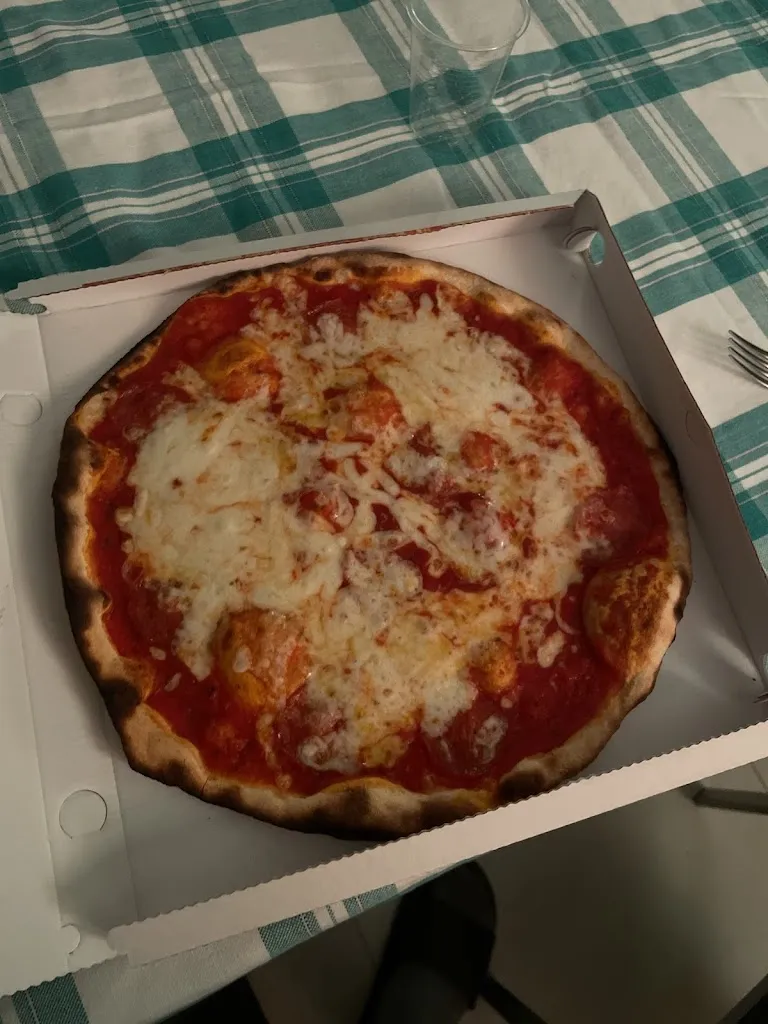 Circolo M.c.l. restaurant in Faella