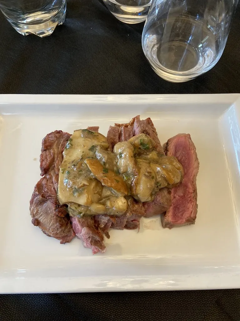 Nicla Italiano_Ristorante Pizzeria CASTELLINA da Tony_Faella_review