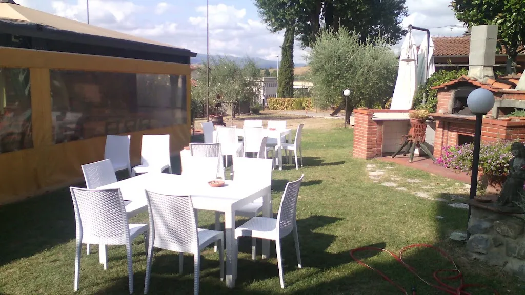 Ristorante Pizzeria CASTELLINA da Tony restaurant in Faella