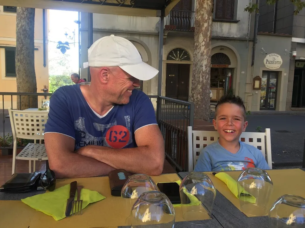 Vera Fetisova_Fauglia Pizzeria Pizzicotto_Fauglia_review