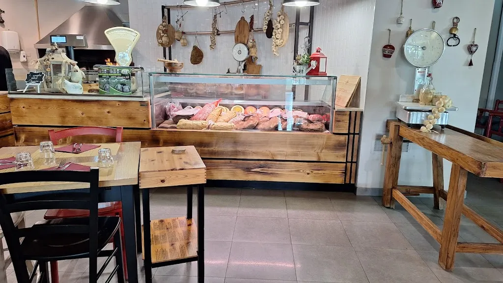 Braceria Spizzichi e Bocconi restaurant in Foiano della Chiana