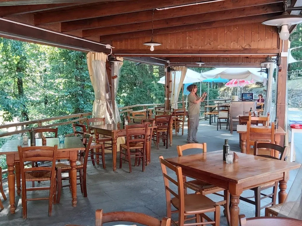 Ristorante Badia di Moscheta restaurant in Firenzuola