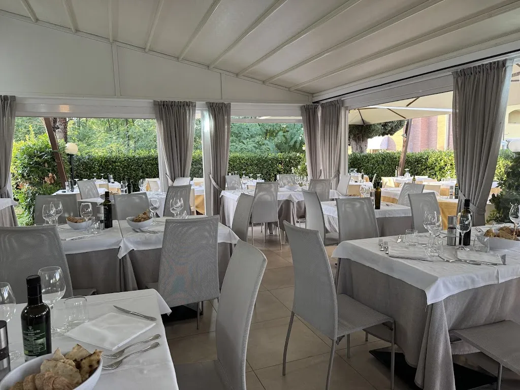 Pizzeria Ristorante Enoteca Le Grazie_Colle di Val d'Elsa_slider_image_3