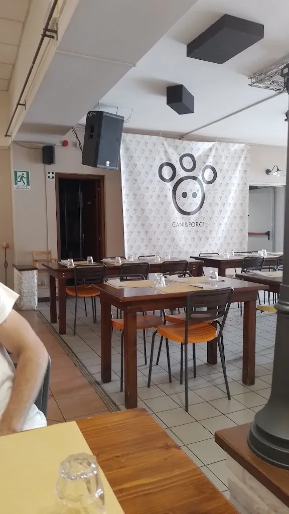 Bar San Marziale restaurant in Colle di Val d'Elsa