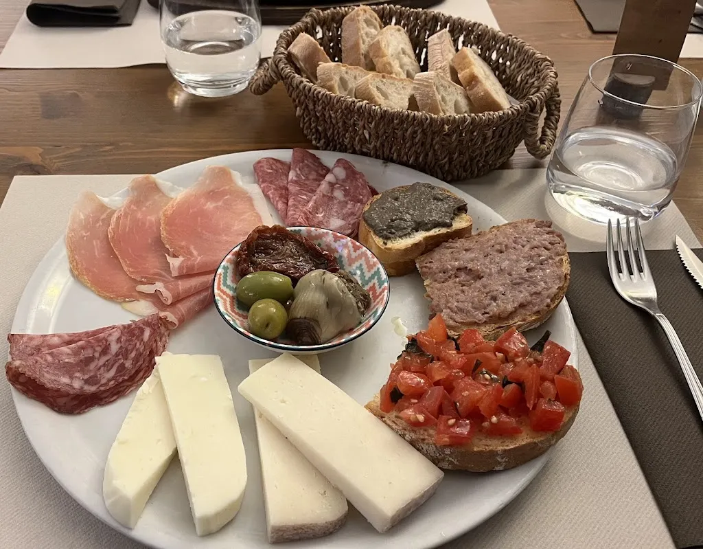 Ristorante La Venezia_Colle di Val d'Elsa_slider_image_2