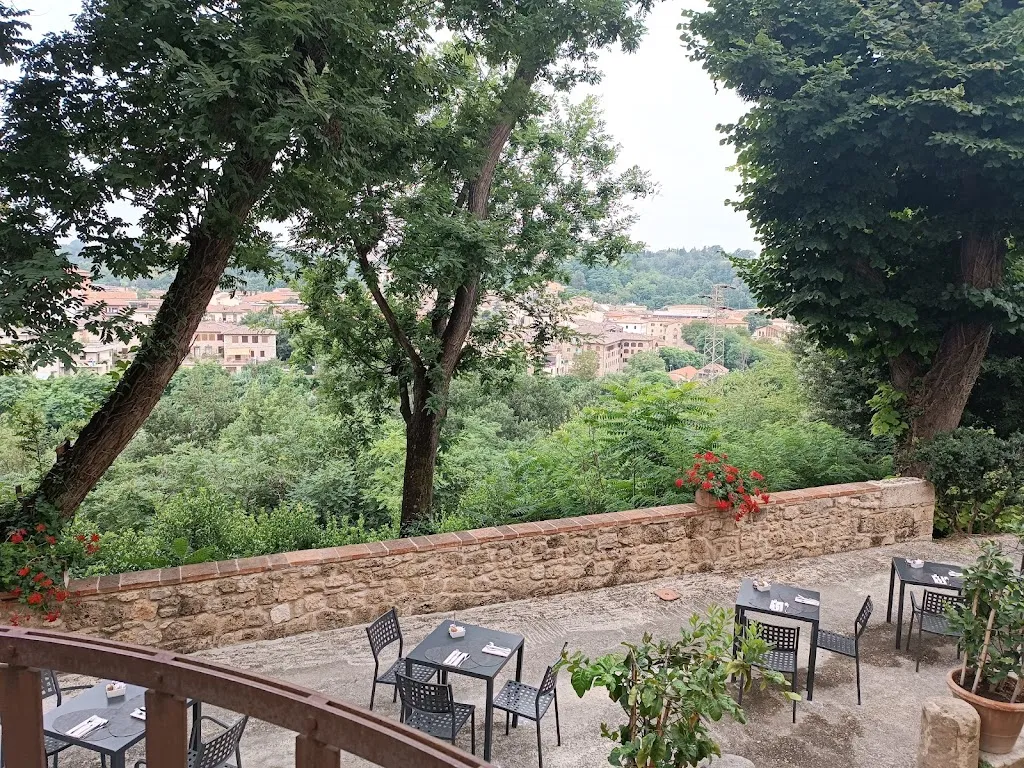 Galit Cherniyakov_Relais Della Rovere_Colle di Val d'Elsa_review