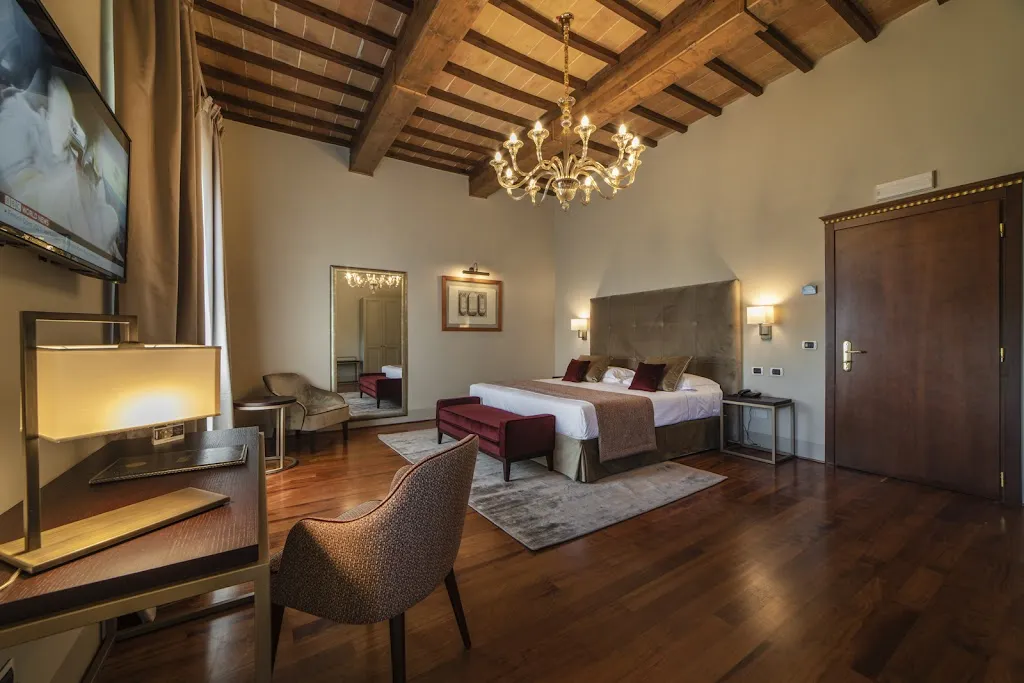 Relais Della Rovere restaurant in Colle di Val d'Elsa