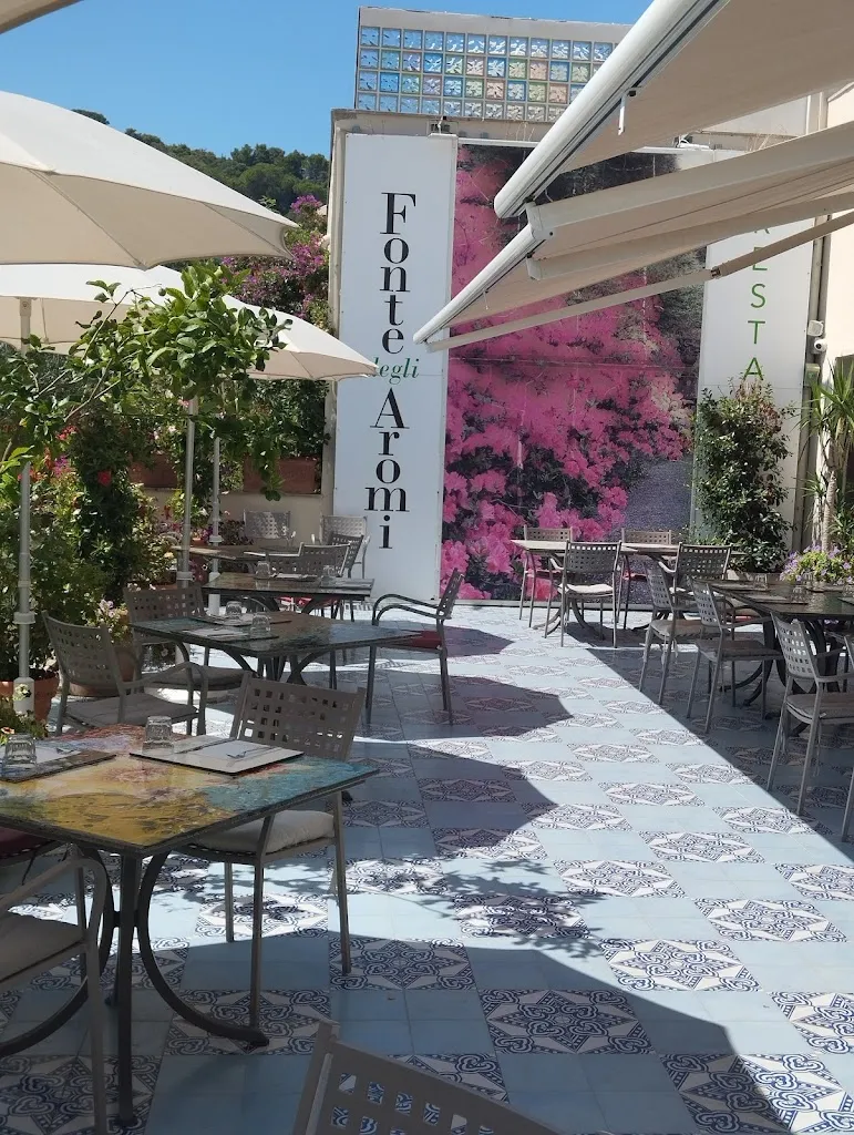 Ristorante Fonte degli Aromi_Fonteblanda_slider_image_2