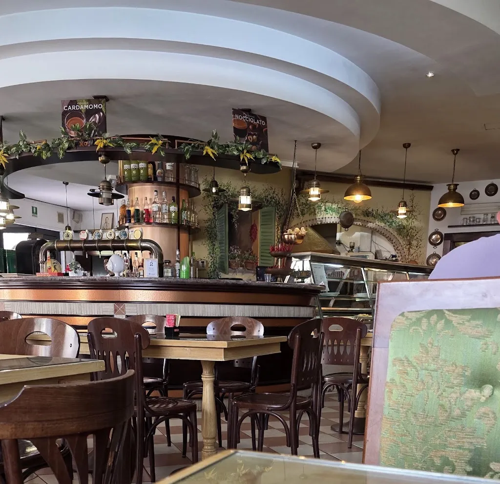 Maior Café di Borgo Antonio restaurant in Massafra