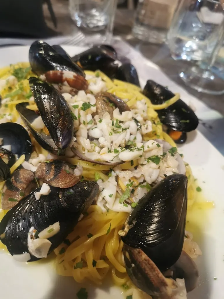 Kaidi M_Pizzeria Bar Centrale_Fonteblanda_review