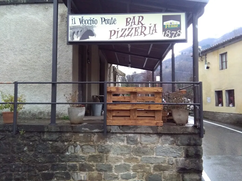 Bar Pizzeria Il Vecchio Ponte_Fosciandora_slider_image_1