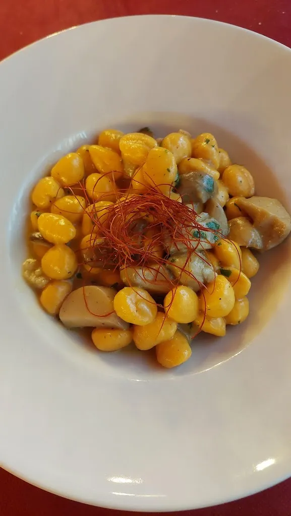 Valeria Ferrieri_Rosso Fuoco_Massafra_review