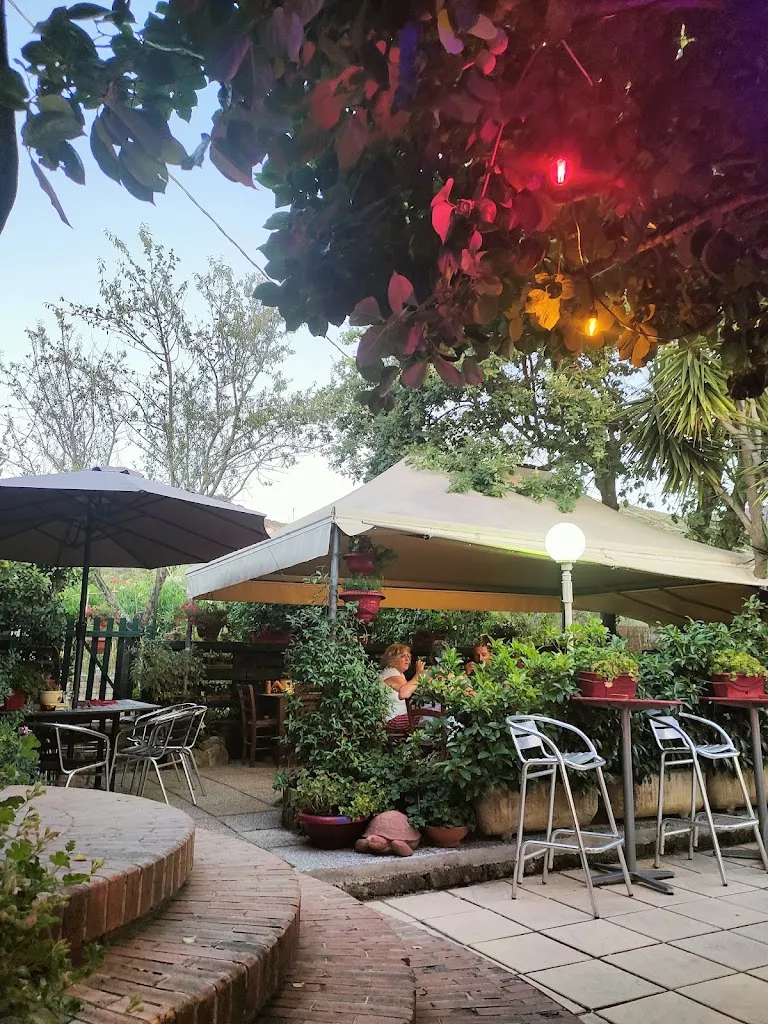 Эрнест Сукиасян_La Colonia_Gavorrano_recensione