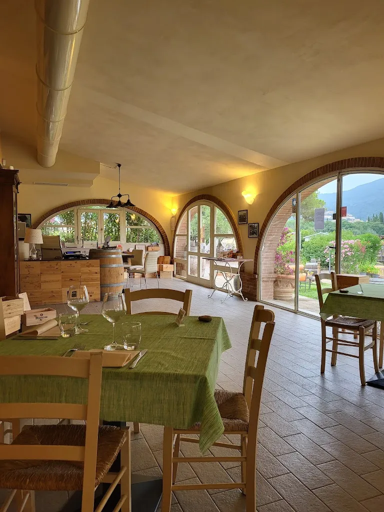 Ristorante La Vecchia Hosteria restaurant in Gavorrano