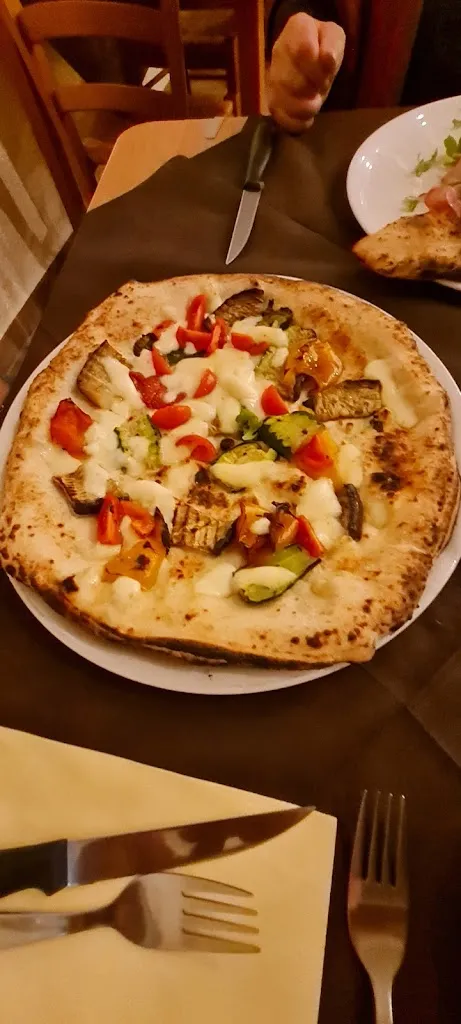 Menu_27 Rosso Griglieria Pizzeria Gavorrano_Gavorrano_image_9