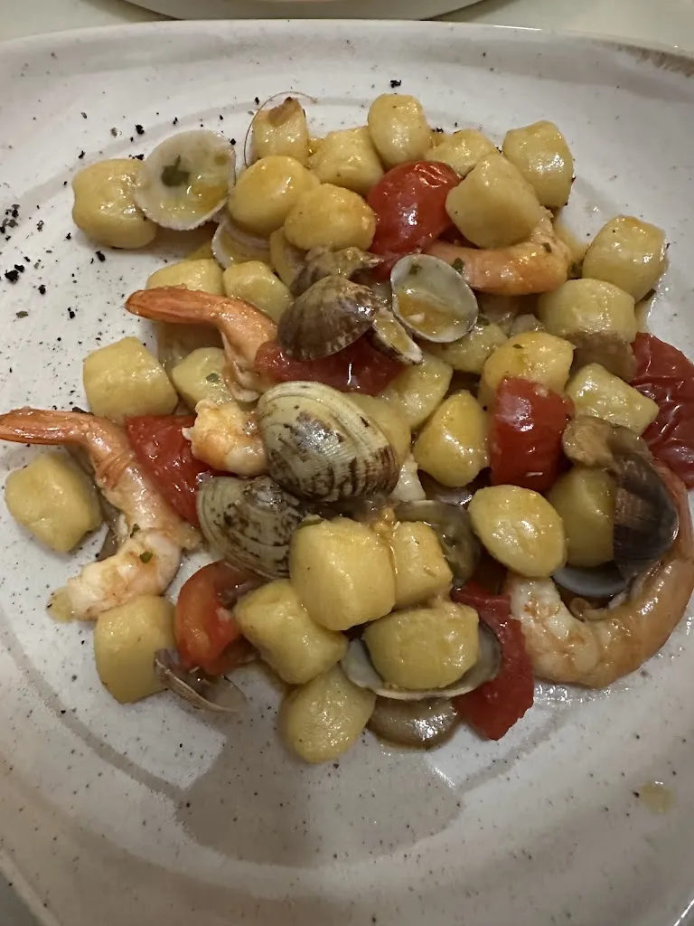 Trattoria del golfo_Giglio Castello_slider_image_2