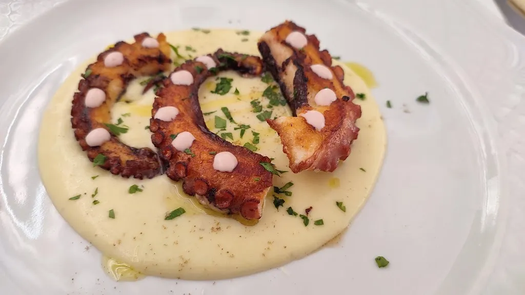 Menu_La grotta del pescatore,ristorante l angolo di Napoli_Giglio Castello_image_4