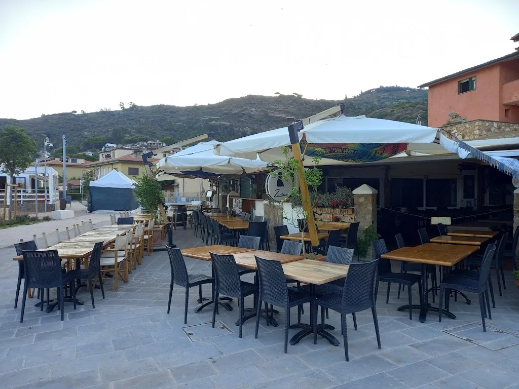 Zio Meino restaurant in Giglio Castello