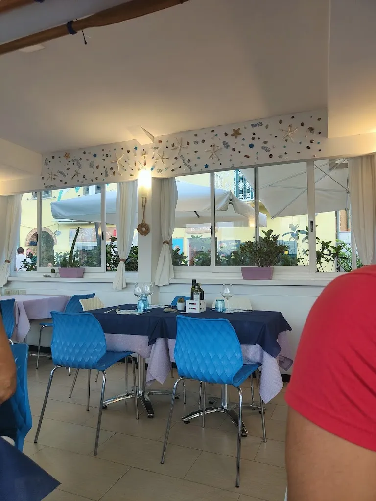 PortaVia restaurant in Giglio Castello