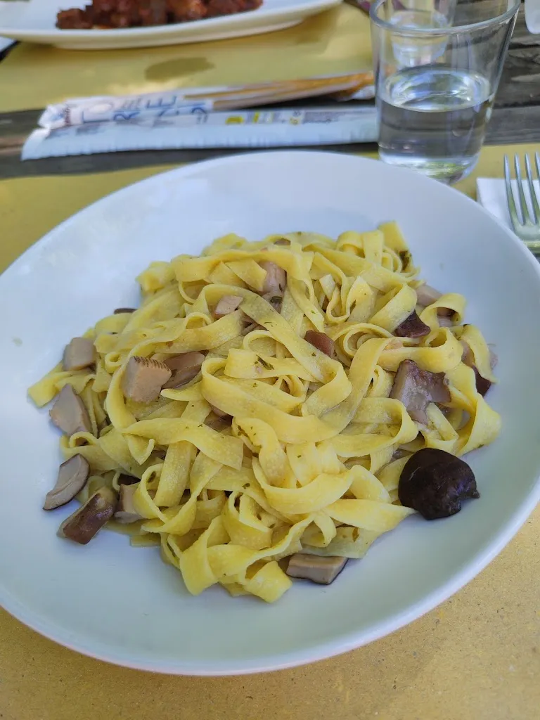 Fra77_Caff-Arena_Giuncugnano_review