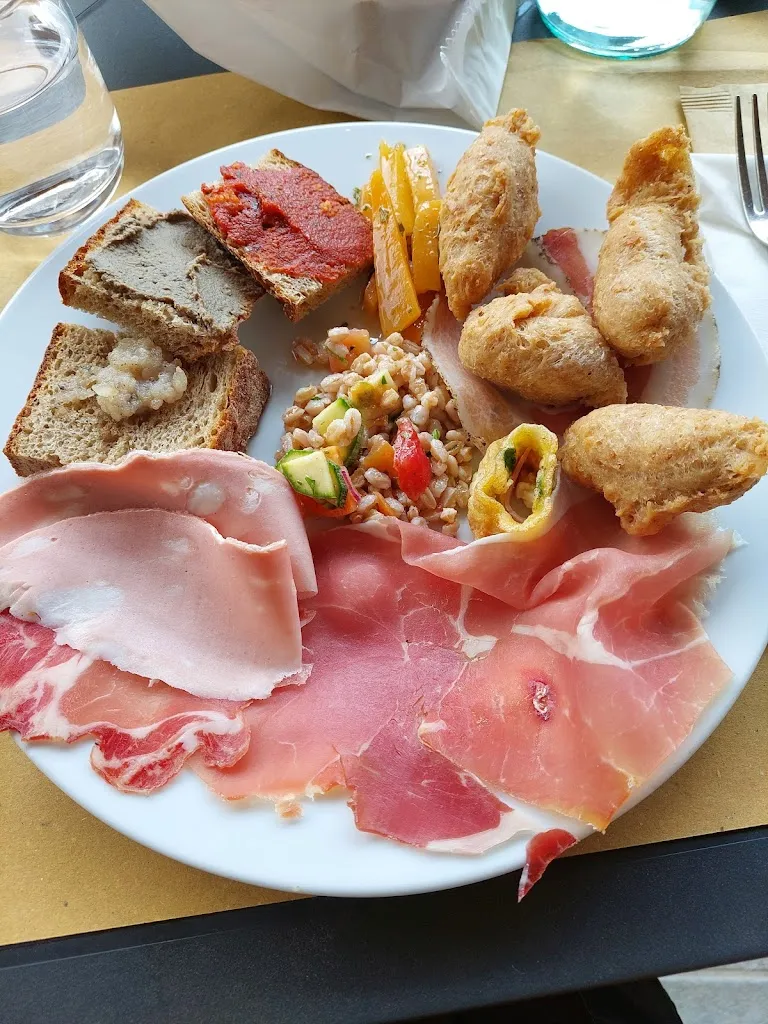 Menu_Oasi Lamastrone Garfagnana CircuitoLuccaTurismo_Giuncugnano_image_6