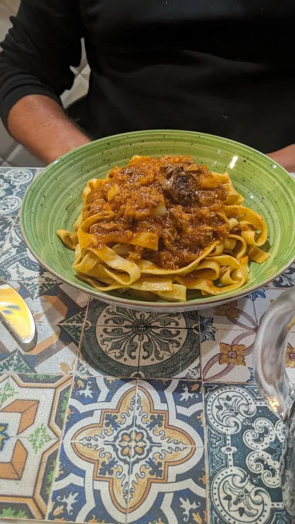 Y. R-B_Osteria Mangiando Mangiando_Greve in Chianti_review