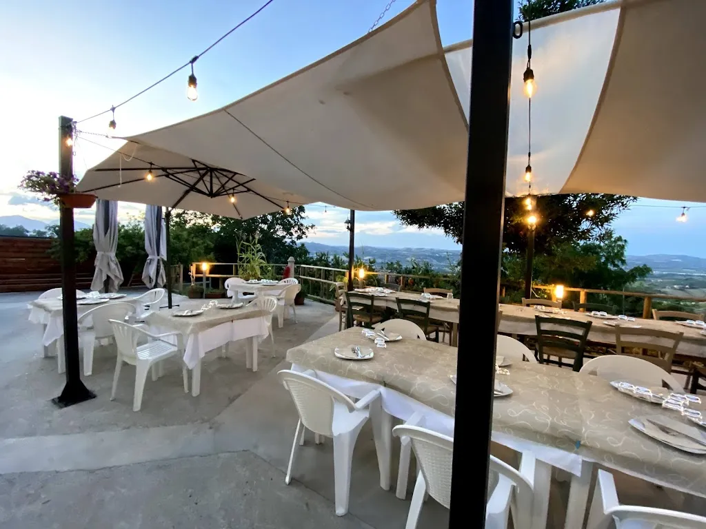 Agriturismo '' LA PAPERA''_Cellino Attanasio_slider_image_3