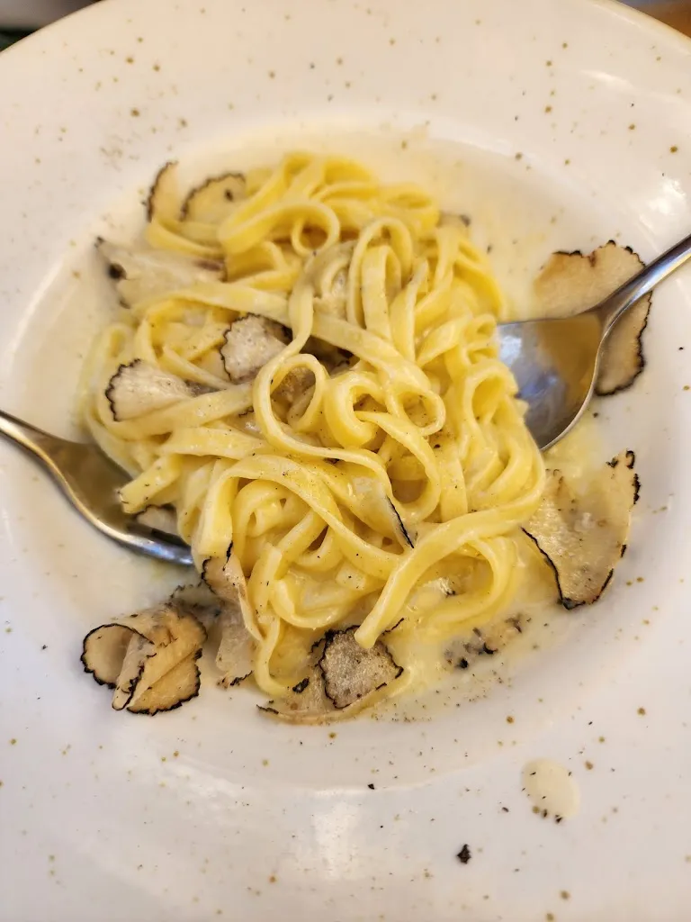 Guy Golan_La Cucina Del Giardino_Forte dei Marmi_review