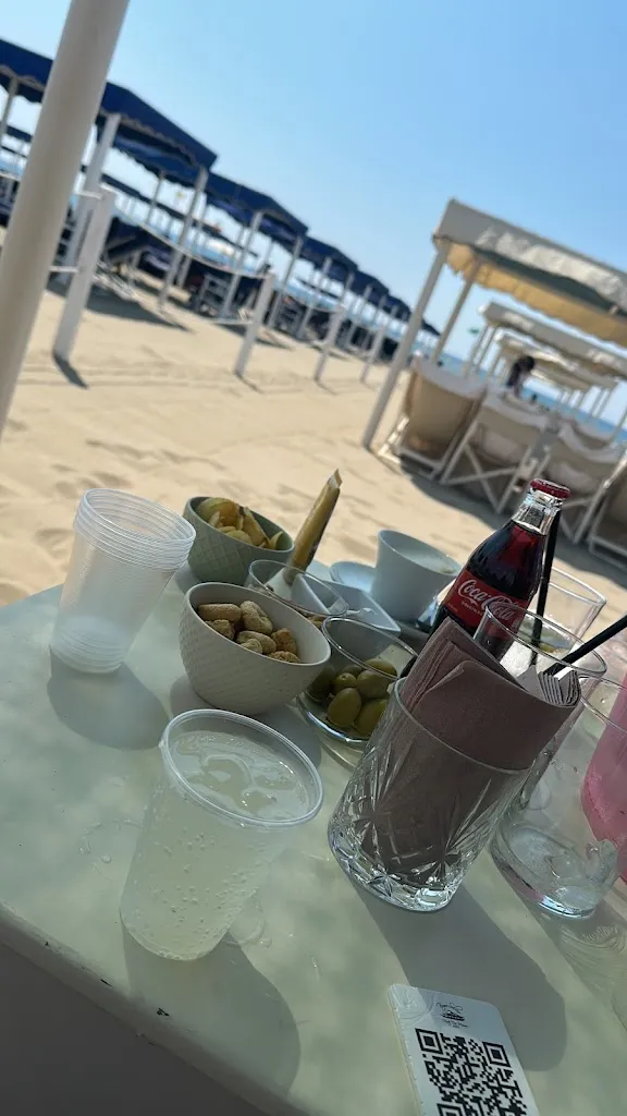 gabi luchian_Bagno Silvio_Forte dei Marmi_review