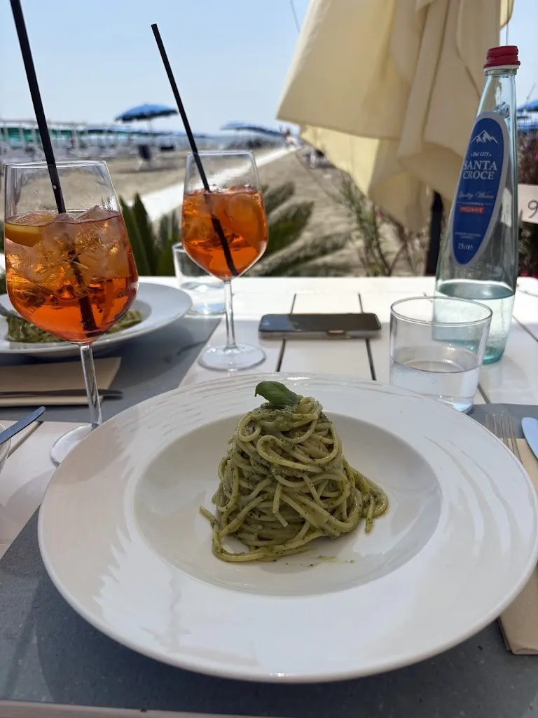Luis Facchin_Bar-Ristorante del Bagno Concetta _Forte dei Marmi_review
