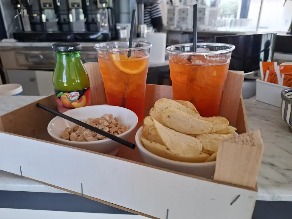 Bar-Ristorante del Bagno Concetta (di Alberto Lazzereschi) restaurant in Forte dei Marmi