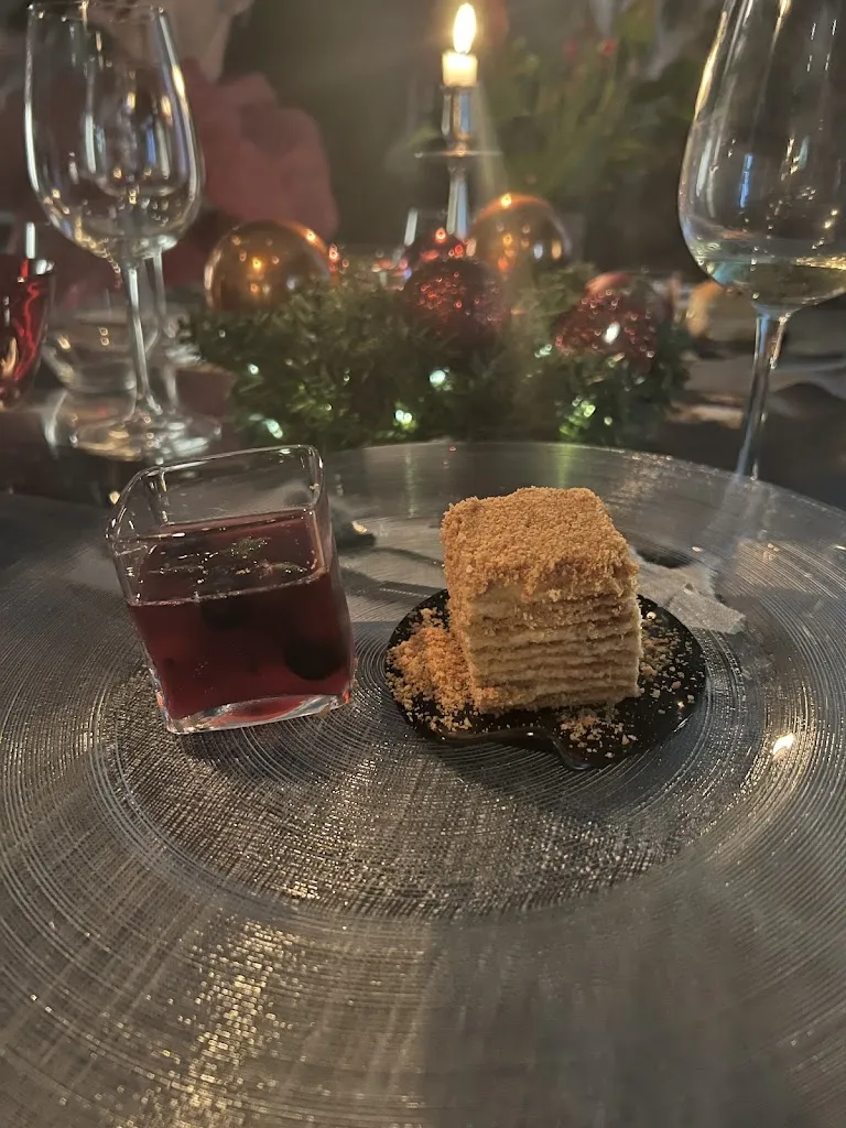 Dmitry Demin_Catch Claw's_Forte dei Marmi_review