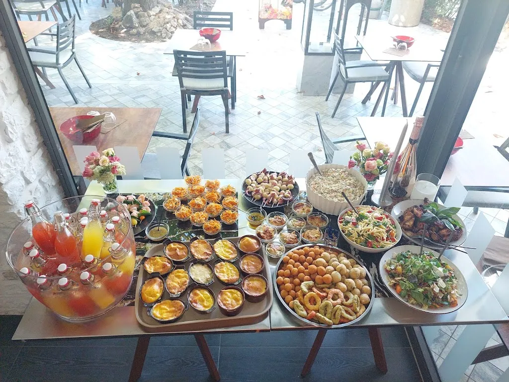 Catch Claw's_Forte dei Marmi_slider_image_2