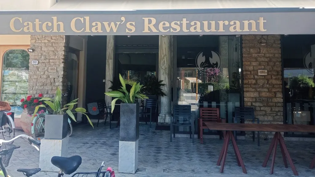 Catch Claw's_Forte dei Marmi_slider_image_3