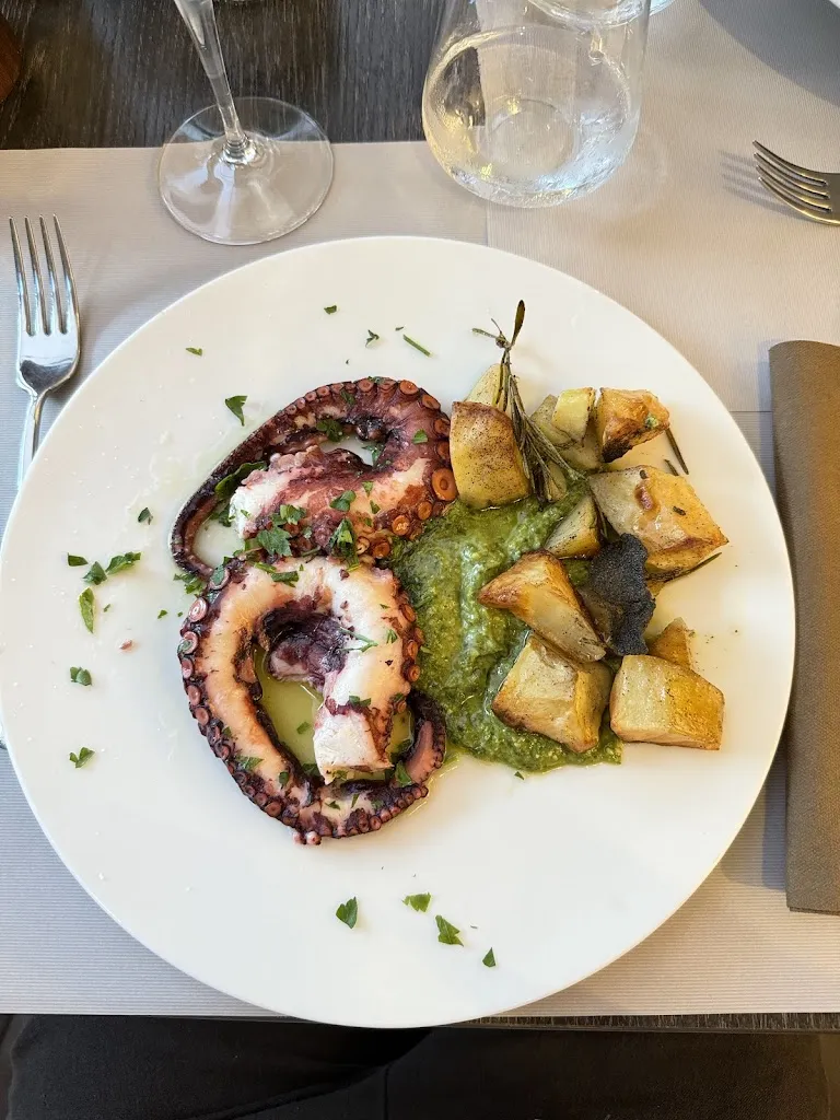Luca Maccacaro_Cucina Mazzini 85_Forte dei Marmi_review