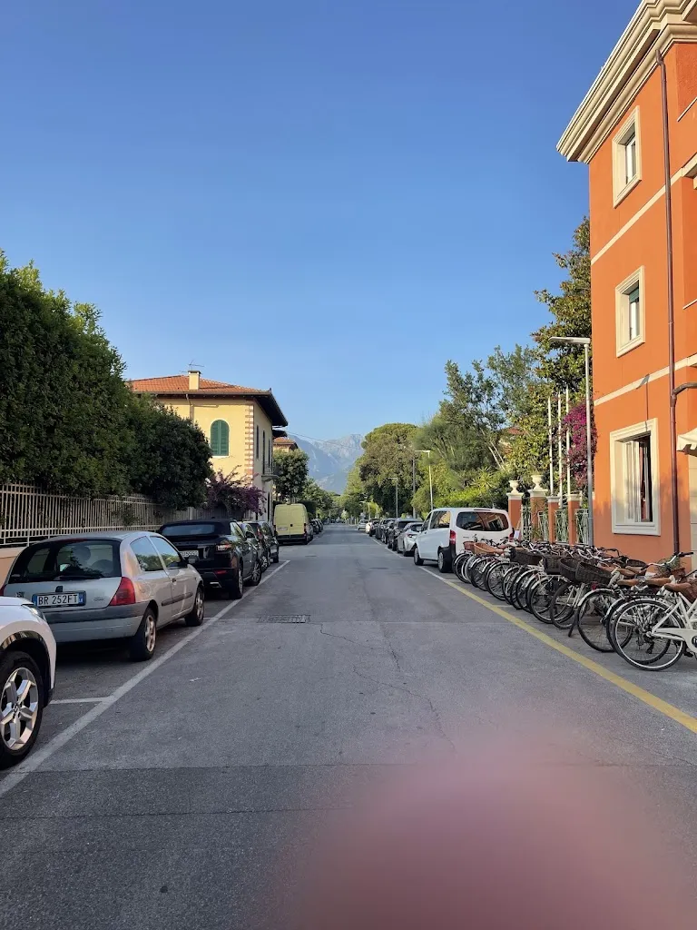 Mohamed ALMANSOORI_Gastone Restaurant_Forte dei Marmi_review