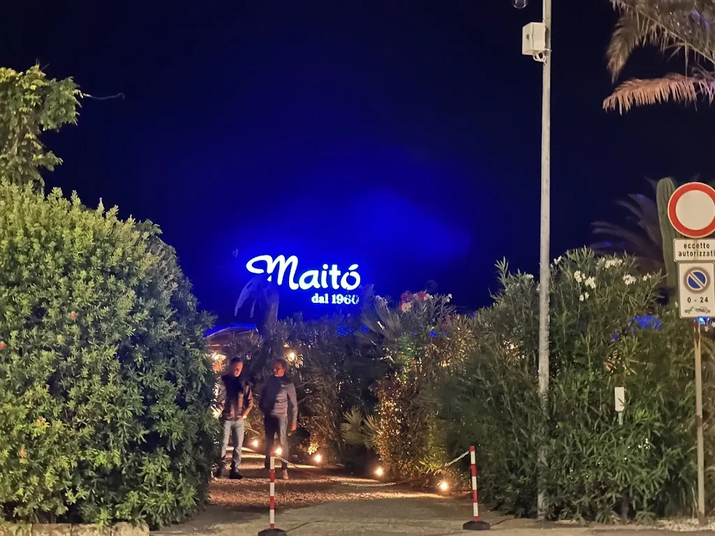 Piero Pracchi_Maitó dal 1960_Forte dei Marmi_review