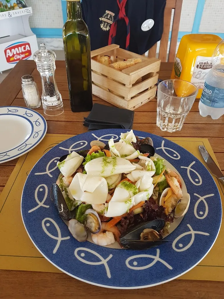 Mirko Zoppi_Bagno Royal_Forte dei Marmi_recensione