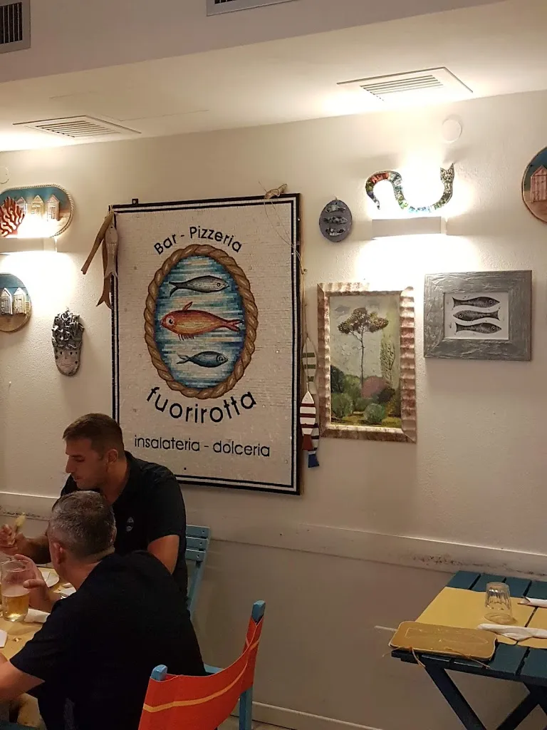 Ingo HH_Pizzeria Fuori Rotta_Forte dei Marmi_avis