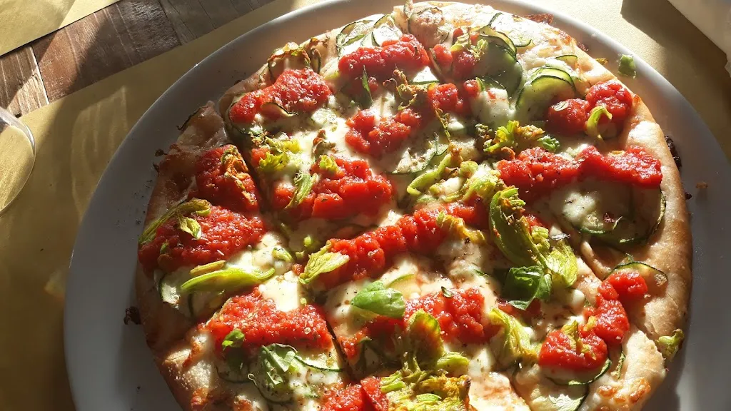 Pizzeria Fuori Rotta_Forte dei Marmi_slider_image_3