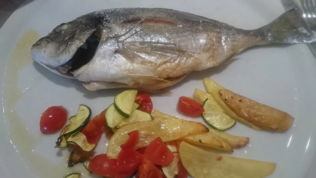 Mark Minichiello_La Corsara_Guasticce_review