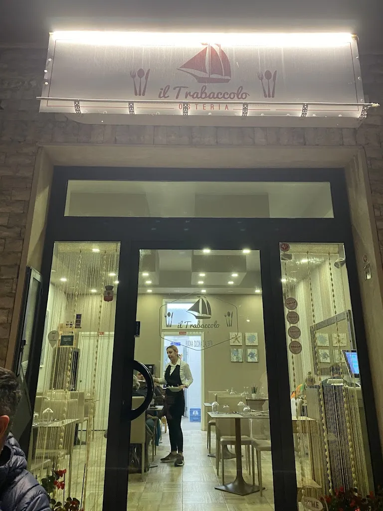 Osteria il Trabaccolo restaurant in Follonica