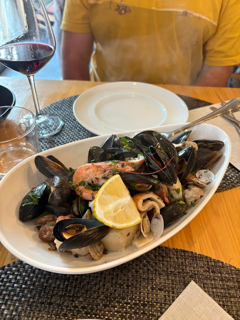 Deniz Raif Durmaz_La Bottega_Follonica_review