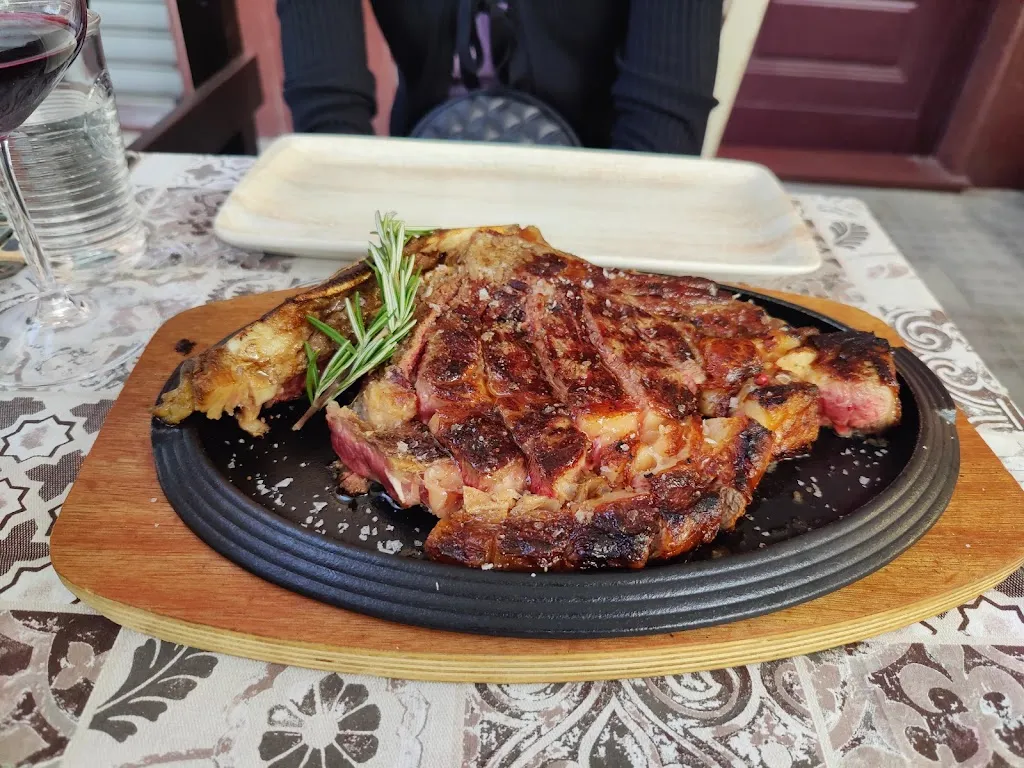 Fabian_John Bistecchino_Follonica_review