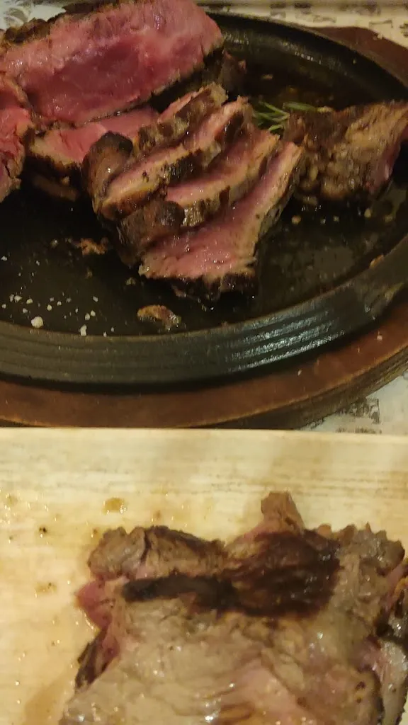 John Bistecchino restaurant in Follonica